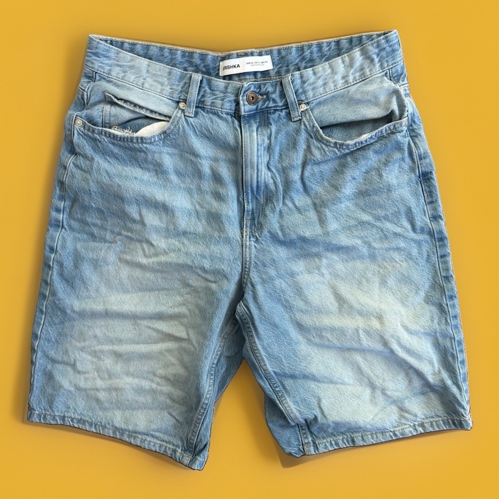Bershka Mens Denim Shorts Size 34 Light Wash Blue Jean Shorts Summer Casual